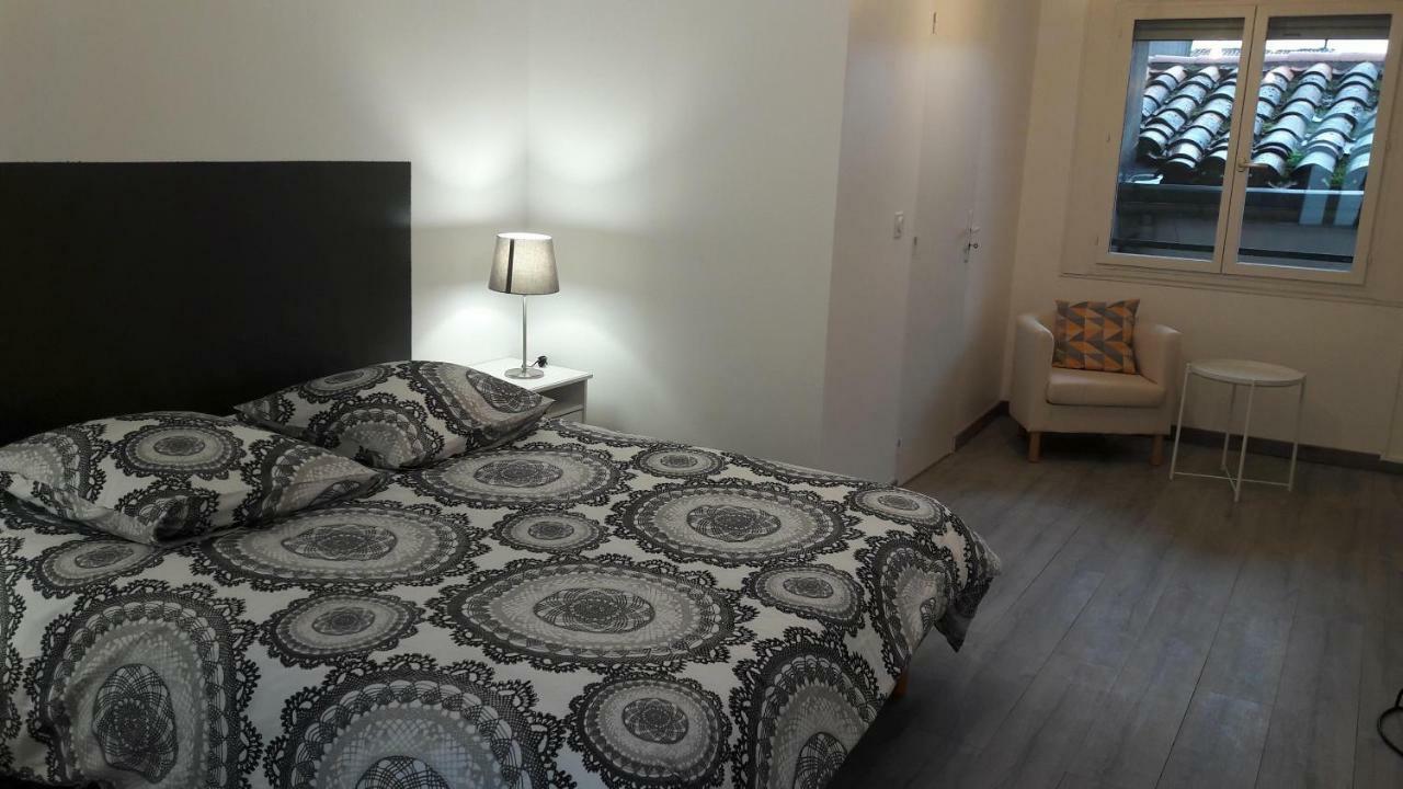 Appartement Charmant - Centre Castelnaudary Exteriör bild